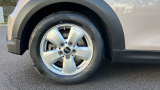 MINI Hatchback 1.5 Cooper Classic 3dr Petrol Hatchback